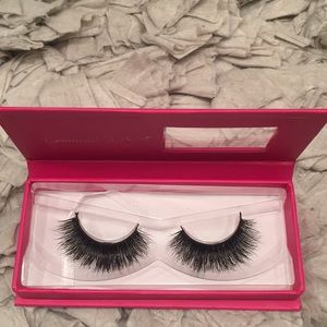 Sale 🎁 Mink lashes. Never used.